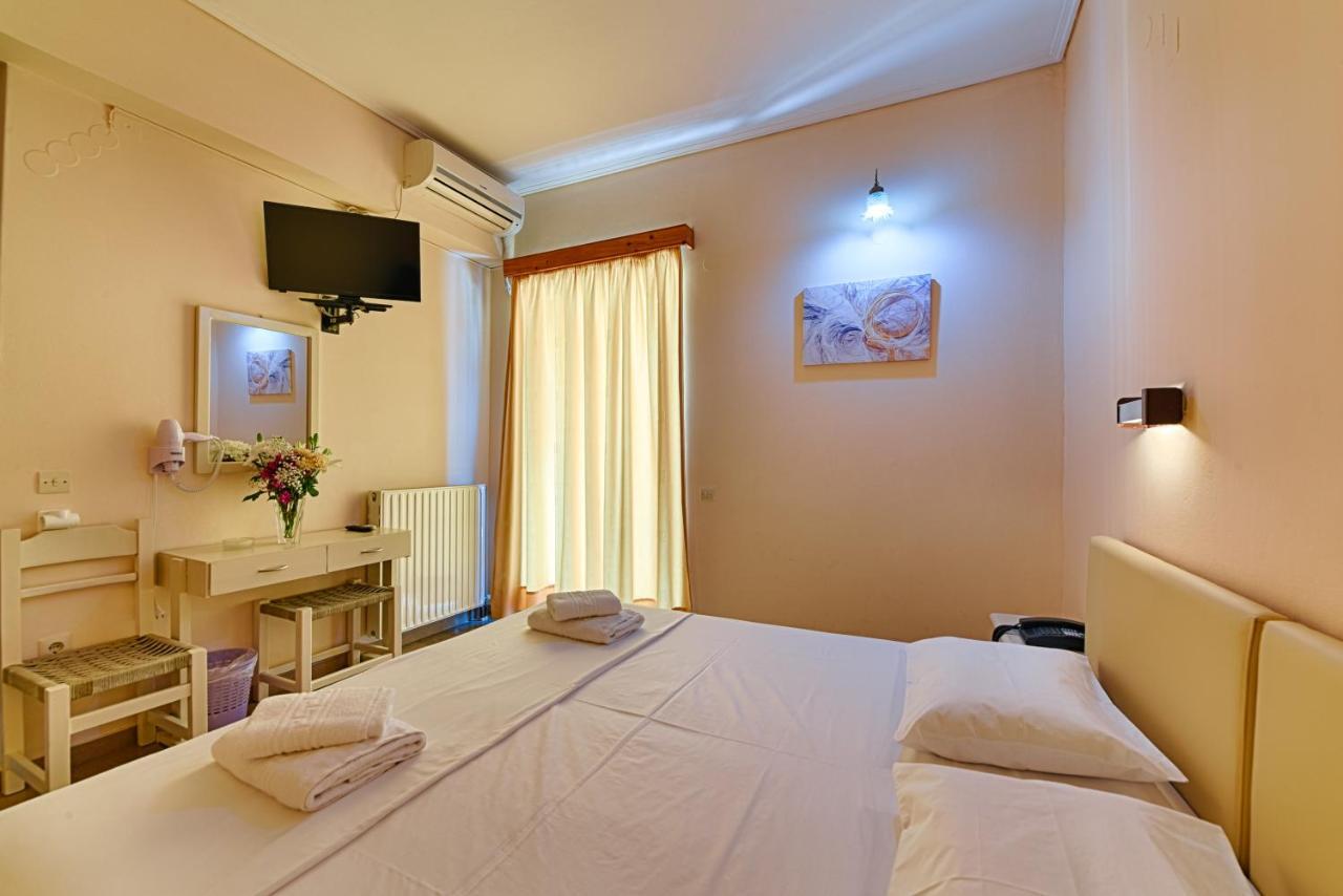 Ionis Hotel Troianata Exterior photo